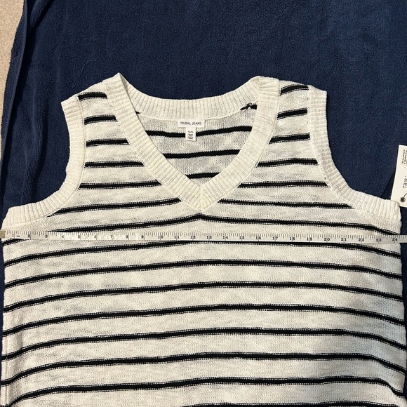 Tribal Jeans sleeveless sweater. NWT - Picture 6 of 8
